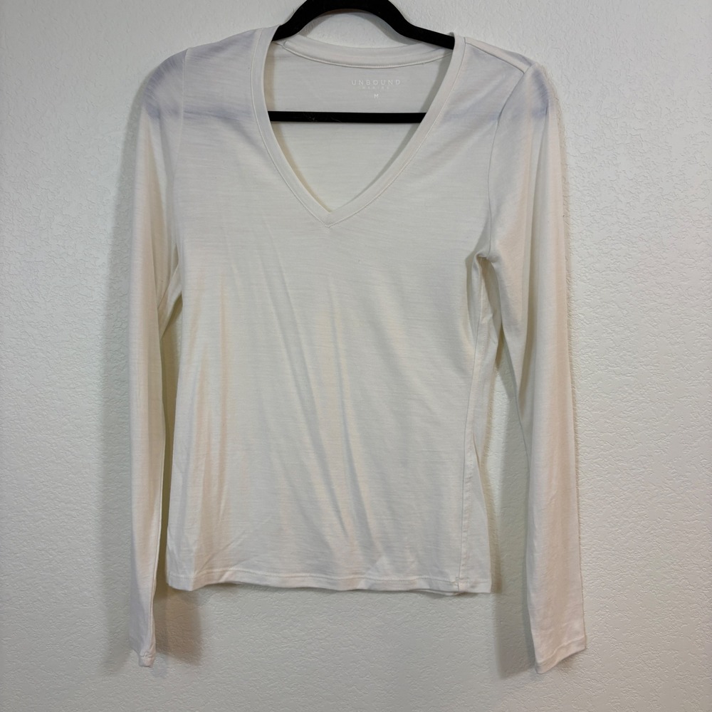 Unbound Merino Base Layer Top Women Medium White V-Neck Long Sleeve Gorpcore